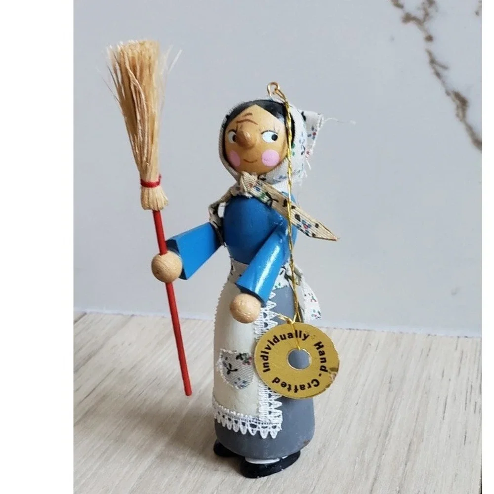 Vintage Folk Art Wooden Woman Figurine‎ Broom Cottagecore European Style 5in